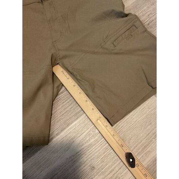 Wrangler Mens All Terrain Gear Khaki Cargo Shorts Size 34 - Picture 6 of 7